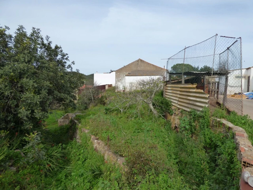 Moradia T2 para Venda em São Bartolomeu de Messines Foto 12