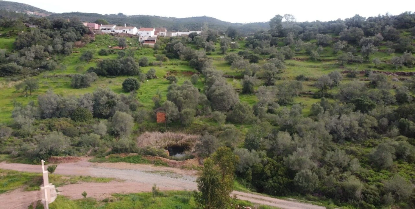 Moradia T2 para Venda em São Bartolomeu de Messines Foto 20