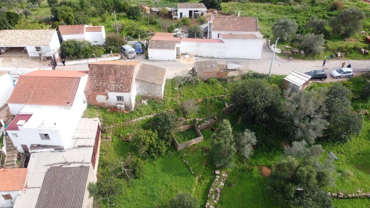 Moradia T2 para Venda em São Bartolomeu de Messines Foto 22