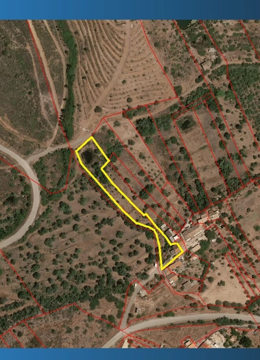 Moradia T2 para Venda em São Bartolomeu de Messines Foto 18