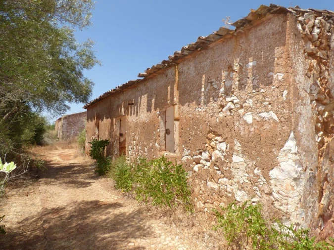 Moradia T3 para Venda em São Bartolomeu de Messines Foto 18