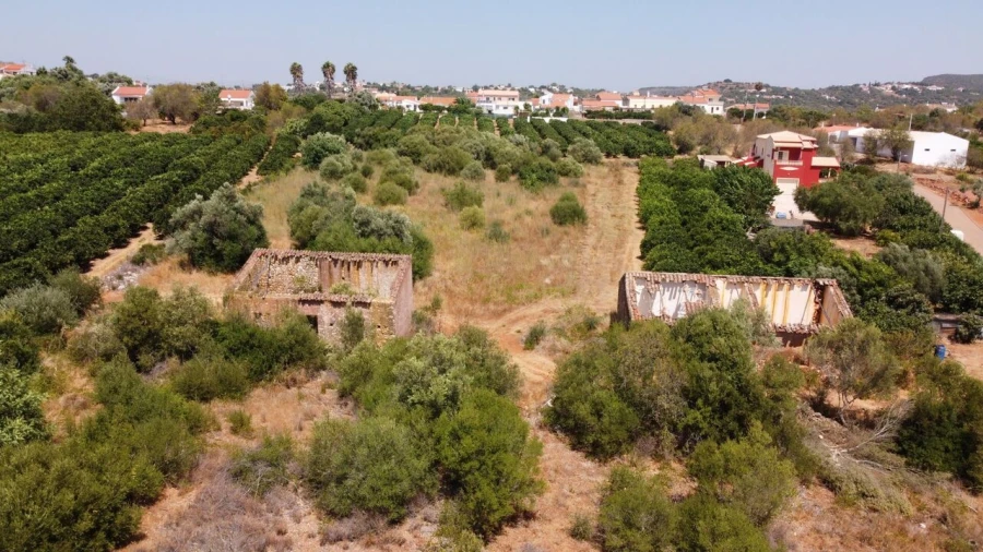 Moradia T3 para Venda em São Bartolomeu de Messines Foto 23