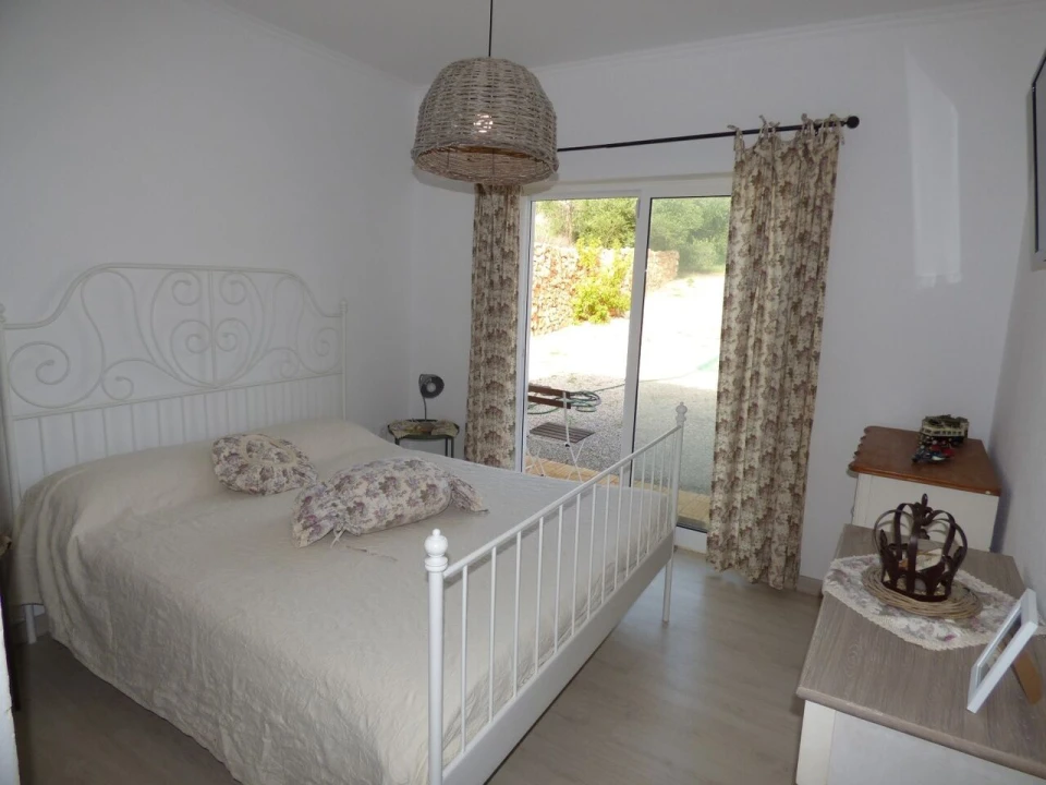 Moradia T3 para Venda em São Bartolomeu de Messines Foto 12