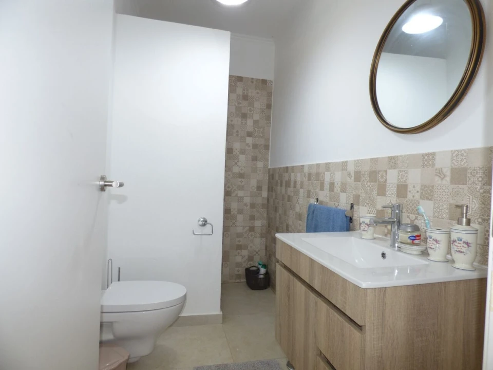 Moradia T3 para Venda em São Bartolomeu de Messines Foto 23