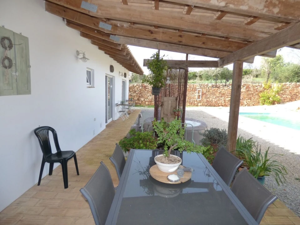 Moradia T3 para Venda em São Bartolomeu de Messines Foto 26