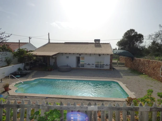 Moradia T3 para Venda em São Bartolomeu de Messines Foto 30