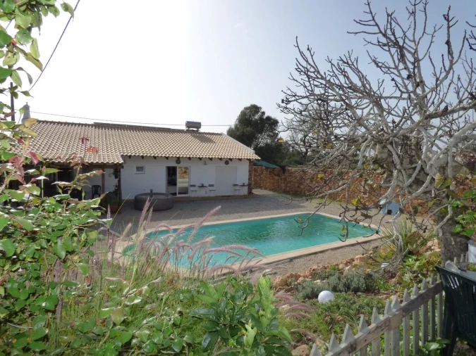 Moradia T3 para Venda em São Bartolomeu de Messines Foto 31