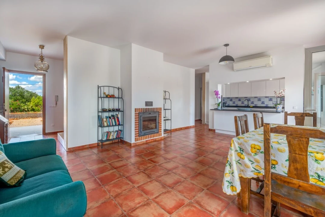Moradia T4 para Venda em Silves Foto 5
