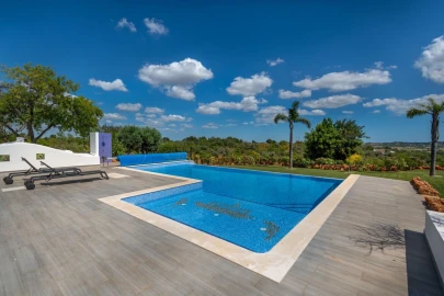 Moradia T4 para Venda em Silves