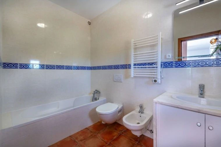 Moradia T4 para Venda em Silves Foto 39