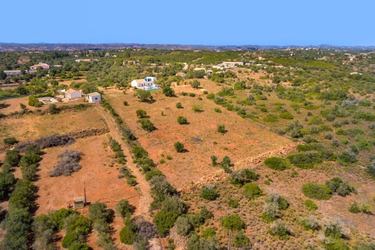 Moradia T4 para Venda em Silves Foto 71
