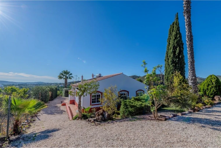 Moradia T4 para Venda em Silves Foto 7