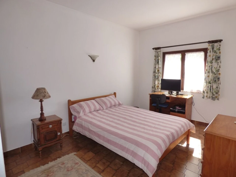 Moradia T5 para Venda em Paderne Foto 32