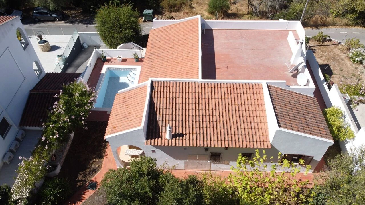 Moradia T5 para Venda em Paderne Foto 48