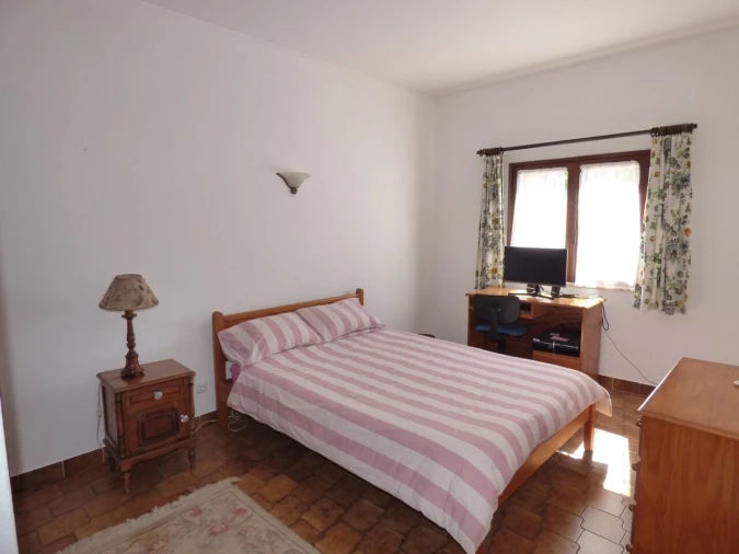 Moradia T5 para Venda em Paderne Foto 32