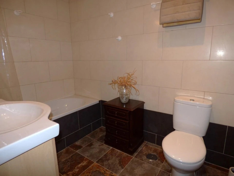 Apartamento T1 para Venda em Silves Foto 13