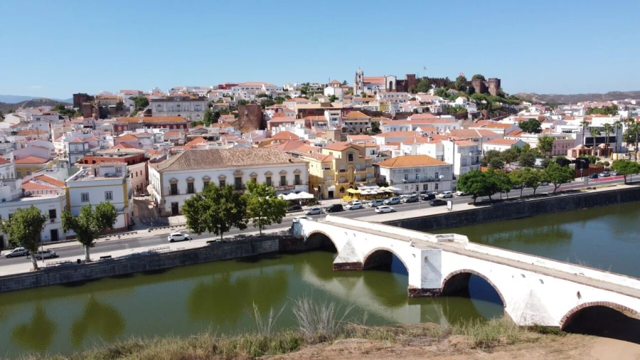Apartamento T1 para Venda em Silves Foto 16