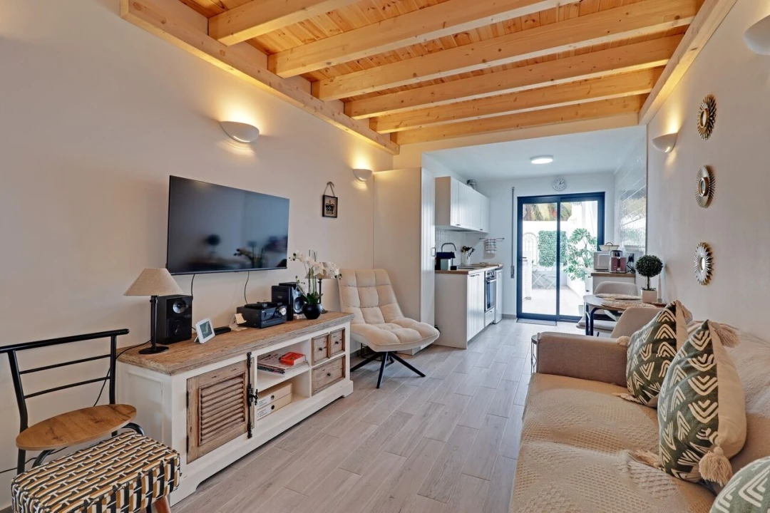 Moradia T1 para Venda em Silves Foto 1