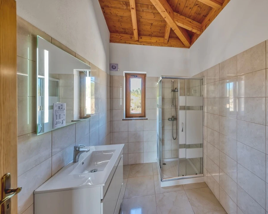 Moradia T3 para Venda em Silves Foto 13