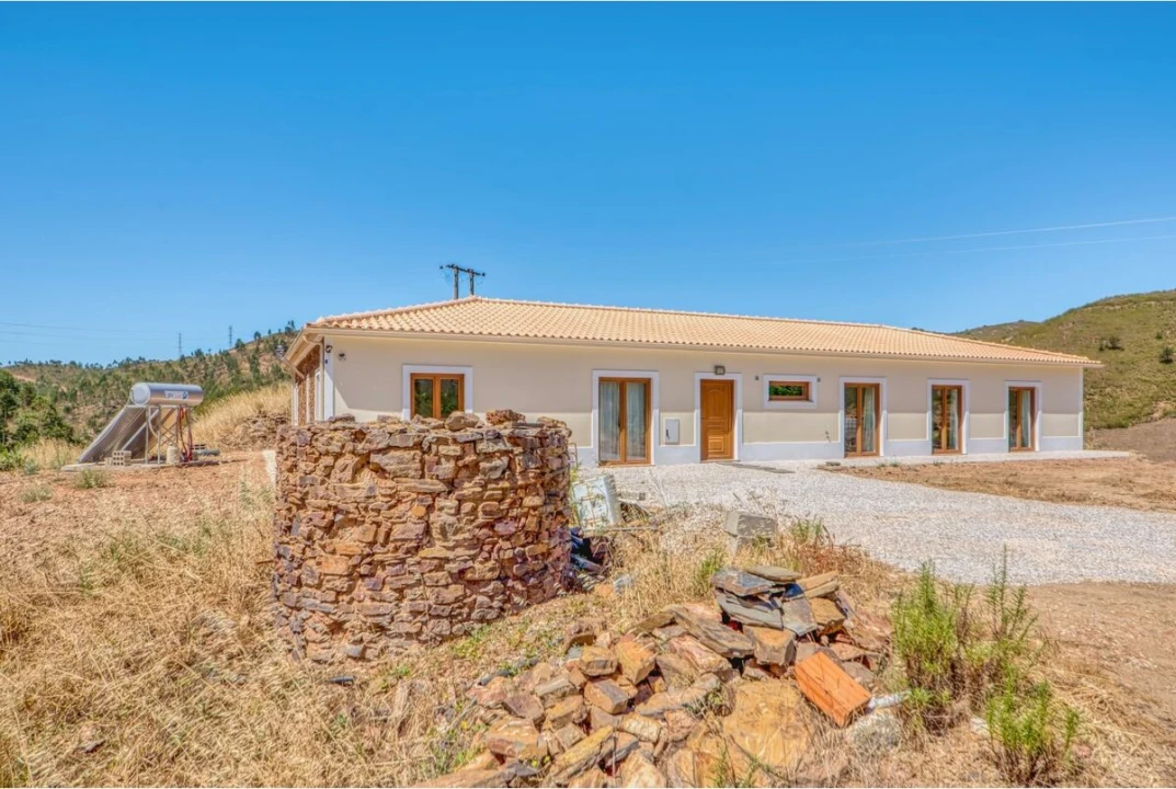 Moradia T3 para Venda em Silves Foto 21