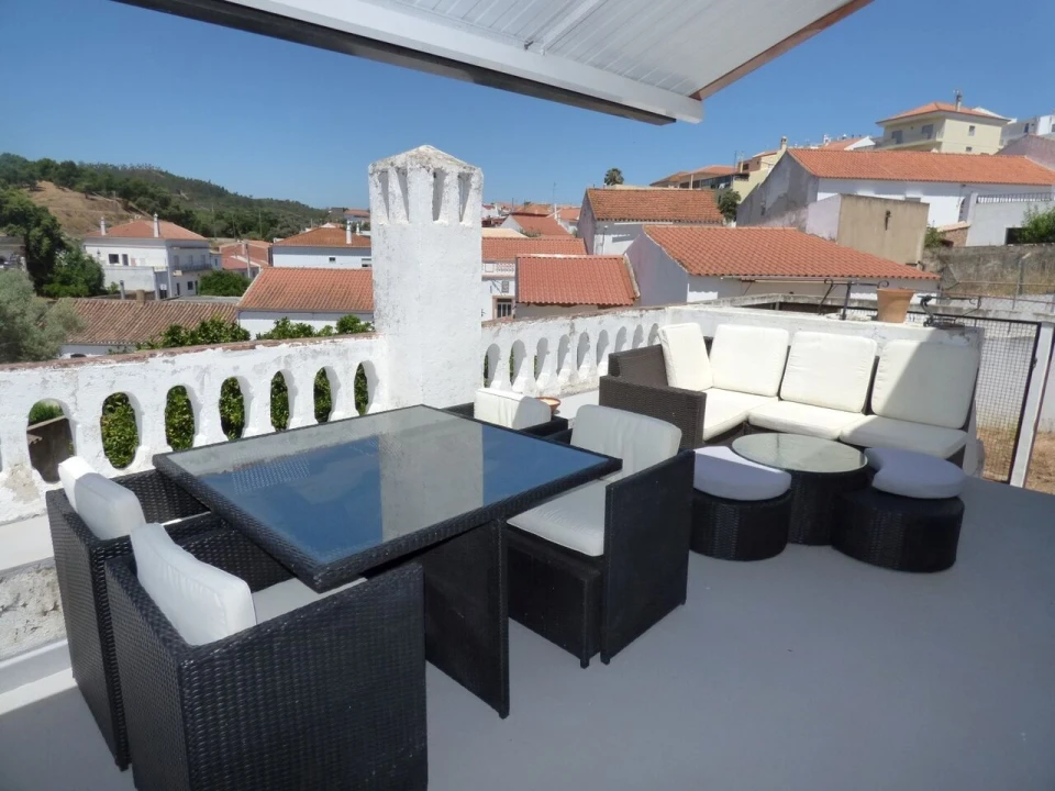 Moradia T3 para Venda em São Marcos da Serra Foto 1