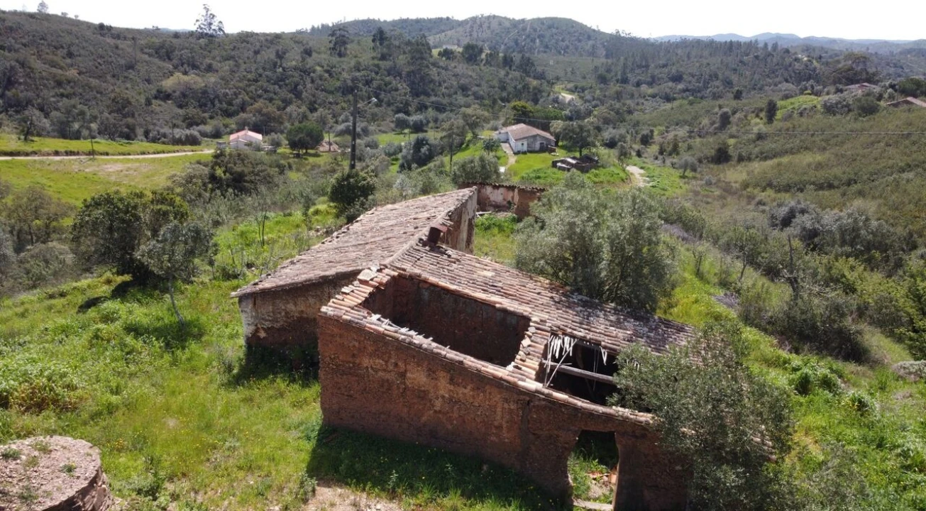Moradia T2 para Venda em São Marcos da Serra Foto 4