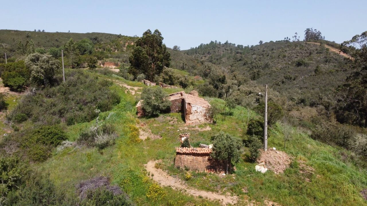 Moradia T2 para Venda em São Marcos da Serra Foto 10