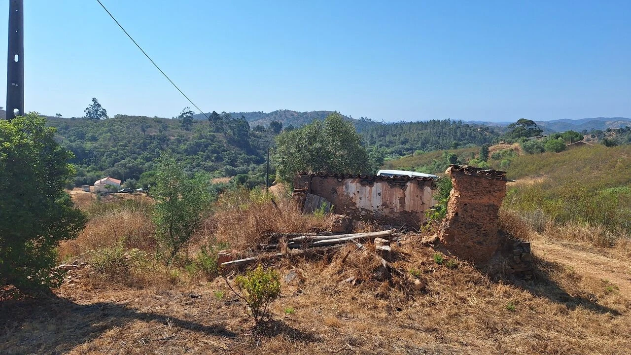 Moradia T2 para Venda em São Marcos da Serra Foto 34