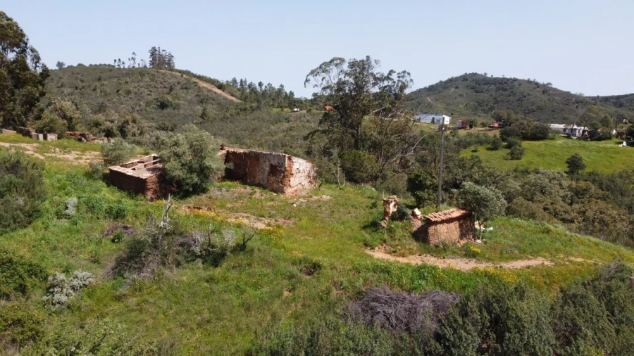 Moradia T2 para Venda em São Marcos da Serra Foto 11