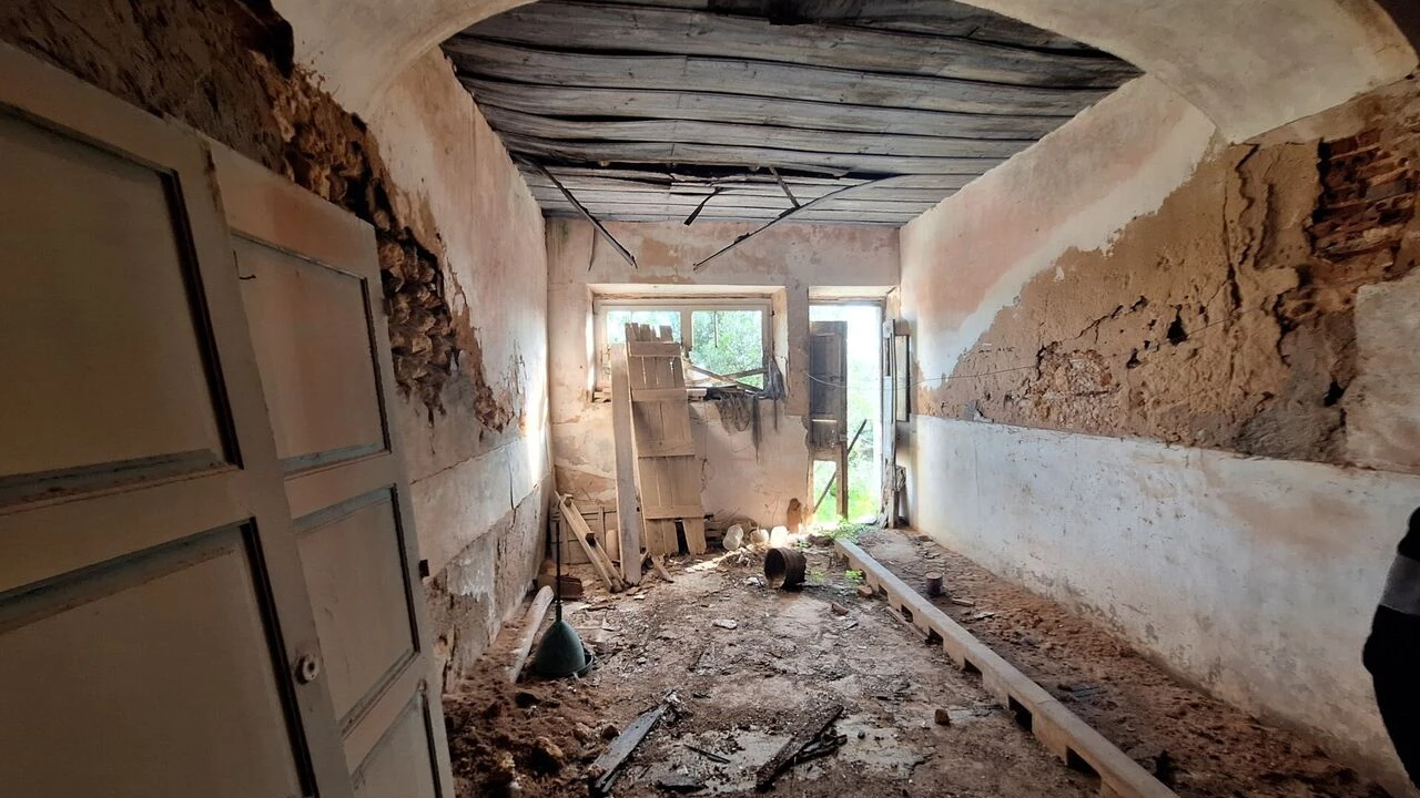 Moradia T8 para Venda em Estômbar e Parchal Foto 9