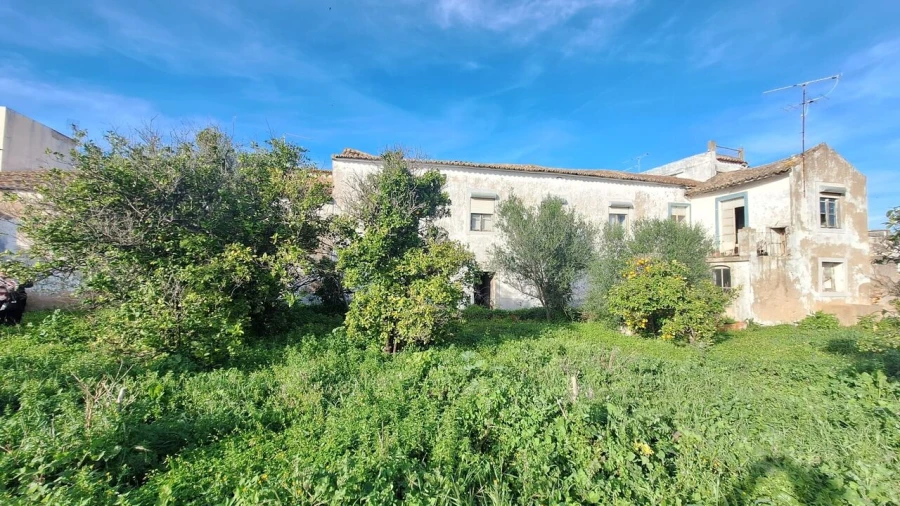 Moradia T8 para Venda em Estômbar e Parchal Foto 7