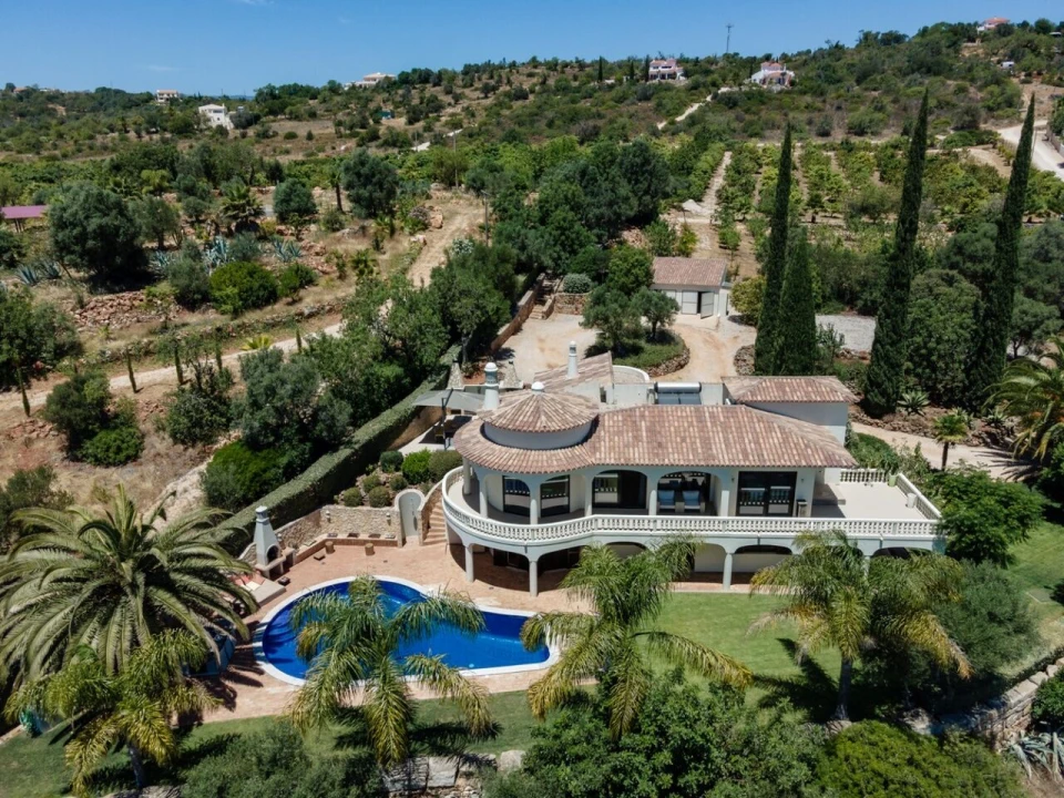 Moradia T5 para Venda em Silves Foto 3