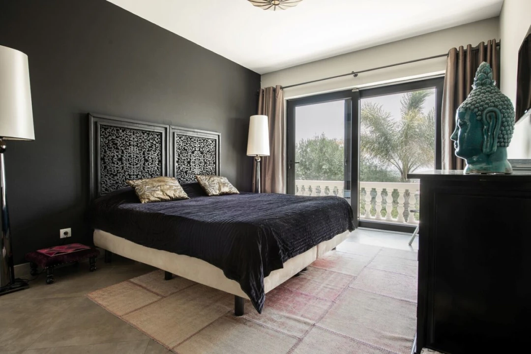 Moradia T5 para Venda em Silves Foto 8