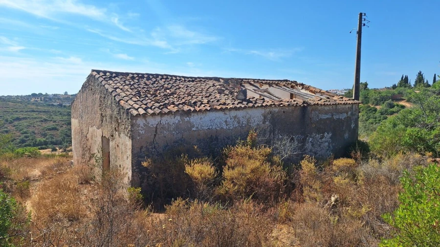 Moradia T0 para Venda em Porches Foto 16