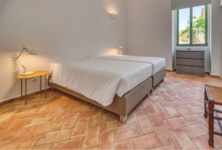 Moradia T6 para Venda em São Bartolomeu de Messines Foto 14