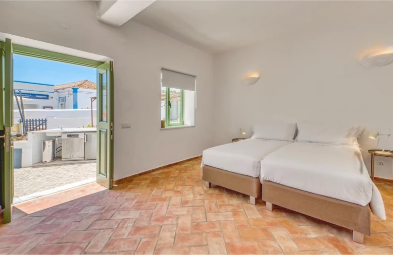 Moradia T6 para Venda em São Bartolomeu de Messines Foto 18