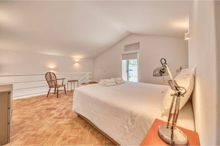 Moradia T6 para Venda em São Bartolomeu de Messines Foto 28