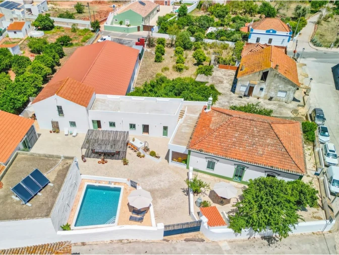 Moradia T6 para Venda em São Bartolomeu de Messines Foto 37