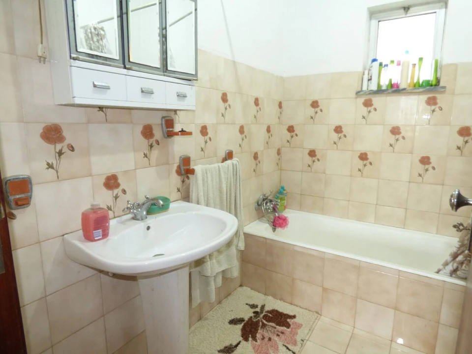 Moradia T3 para Venda em Silves Foto 15