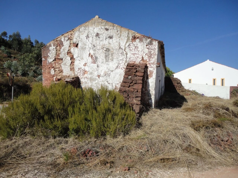 Moradia T1 para Venda em São Bartolomeu de Messines Foto 10