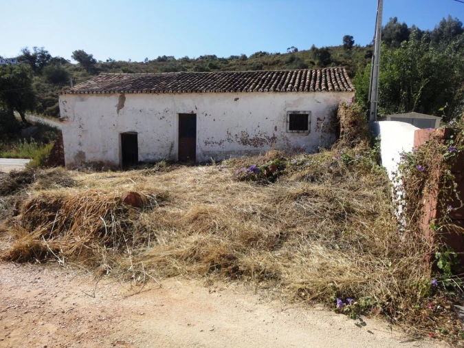 Moradia T1 para Venda em São Bartolomeu de Messines Foto 2