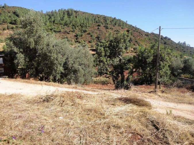 Moradia T1 para Venda em São Bartolomeu de Messines Foto 12