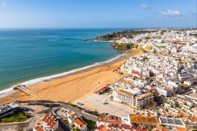 Apartamento T3 para Venda em Albufeira e Olhos de Água