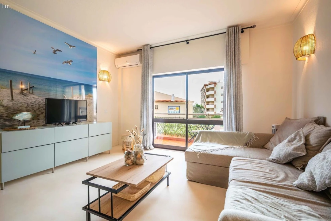 Apartamento T2 para Venda em Quarteira Foto 9