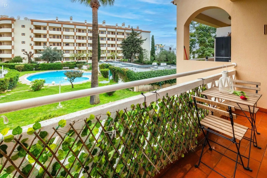 Apartamento T2 para Venda em Quarteira Foto 20