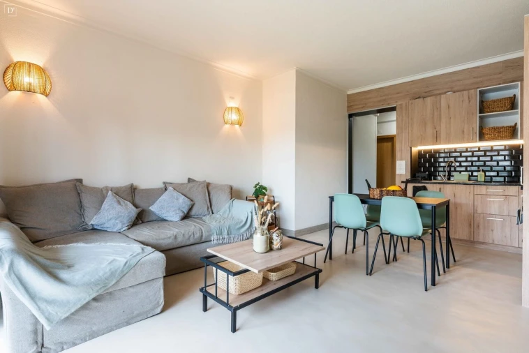 Apartamento T2 para Venda em Quarteira Foto 8
