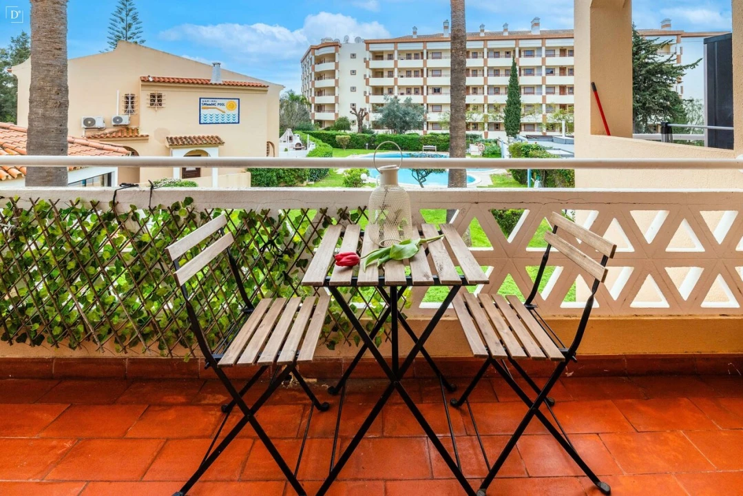 Apartamento T2 para Venda em Quarteira Foto 12