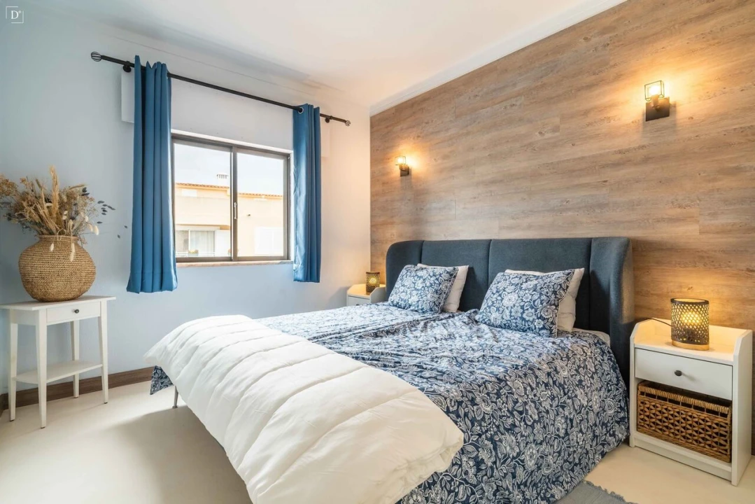 Apartamento T2 para Venda em Quarteira Foto 6