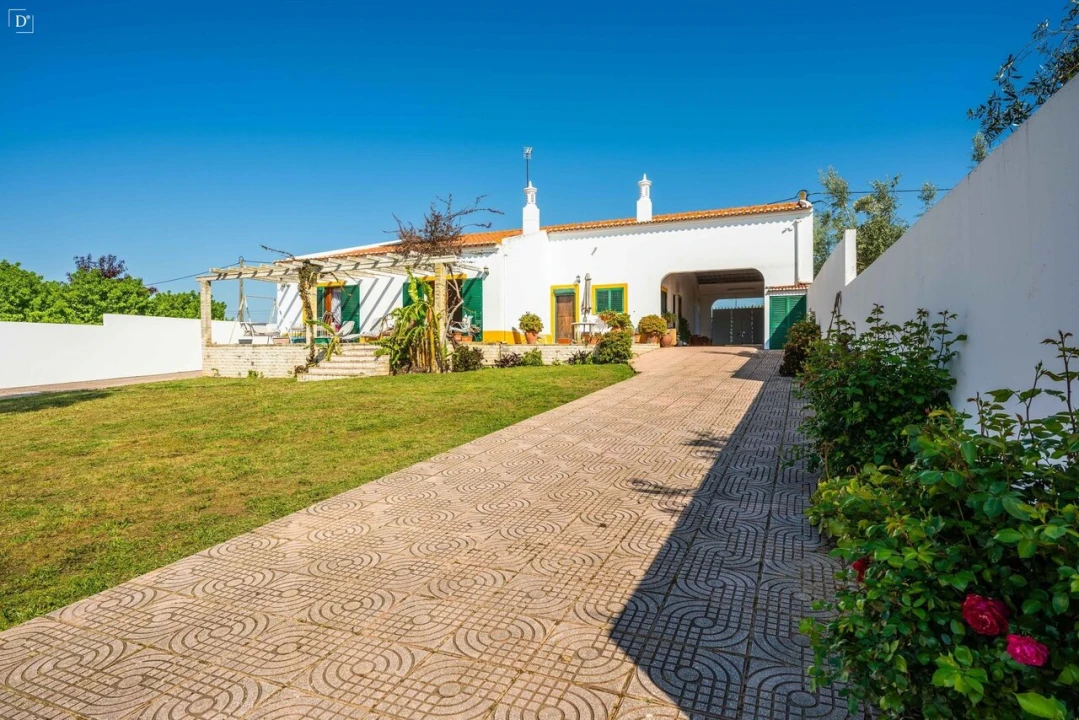 Moradia T3 para Venda em Baleizão Foto 2