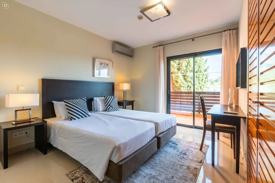 Apartamento T3 para Venda em Alcantarilha e Pêra Foto 13